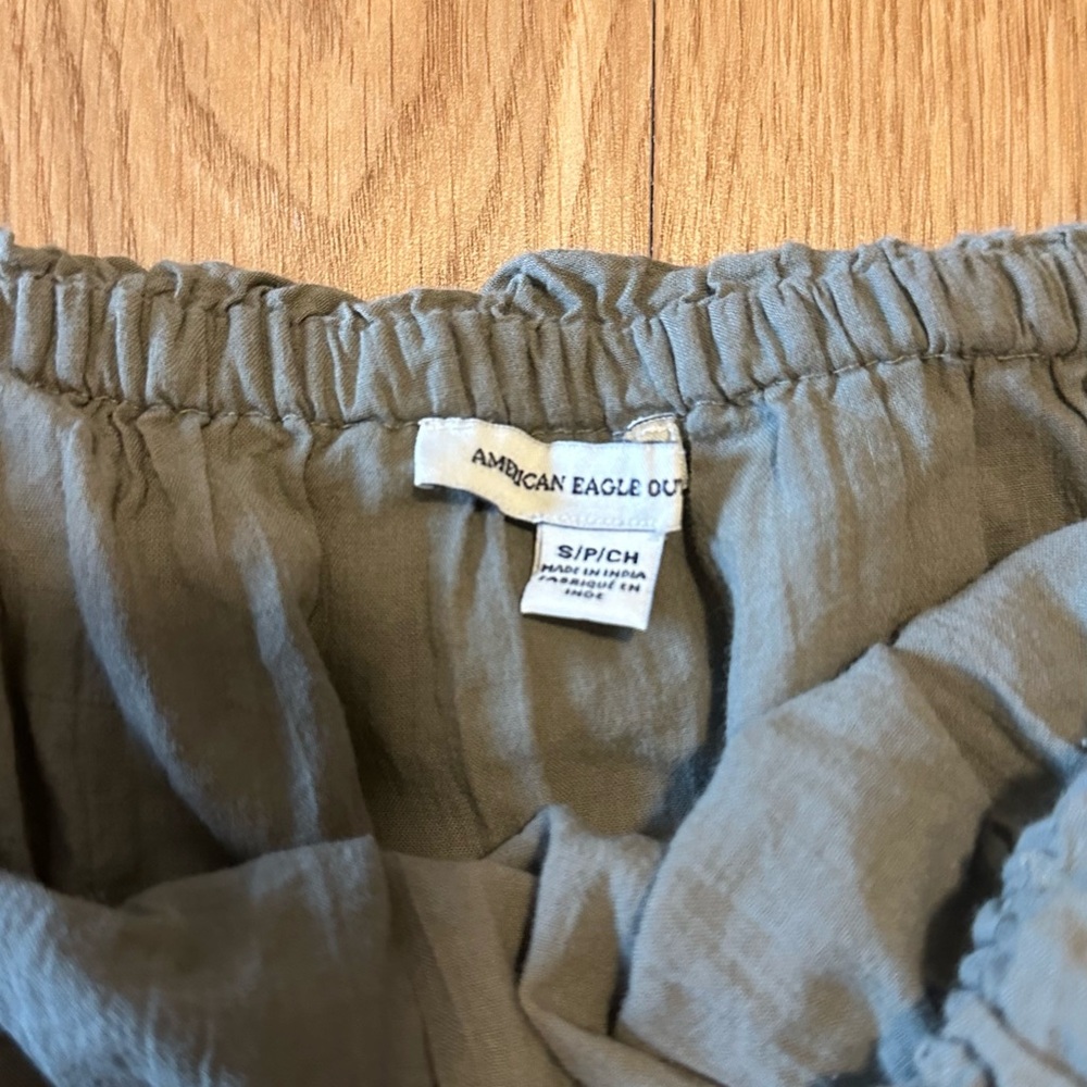 American Eagle Outfitters Olive Ruffle Top cropped off the shoulder Tube Top - Picture 7 of 7